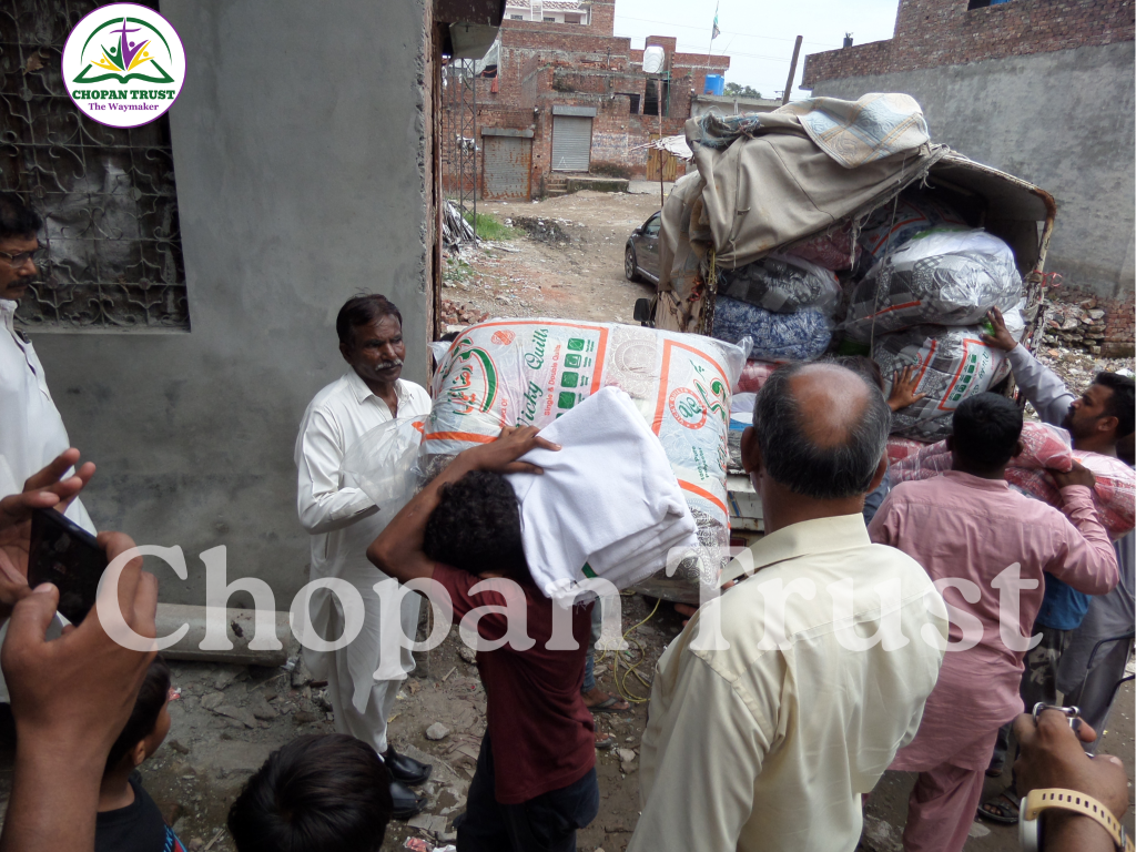 Unloading packages for distribution